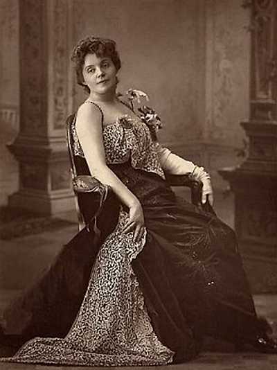 Rejane in Madame Sans Gene di Sardou