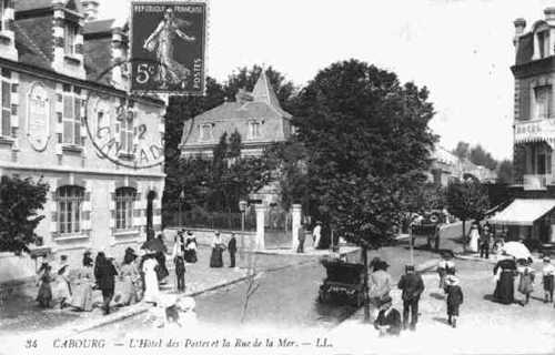 L'hotel de Poste e la Rue de la Mer